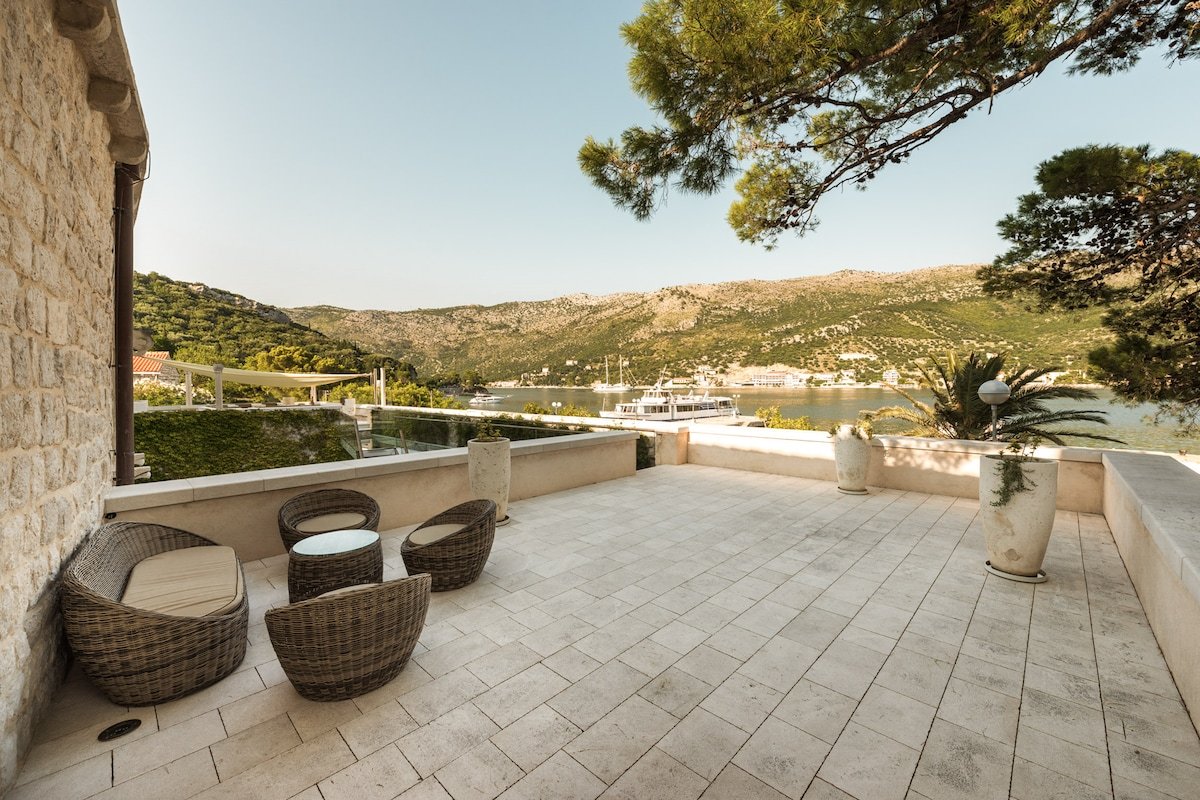 Villa Pugliesi gallery image 2