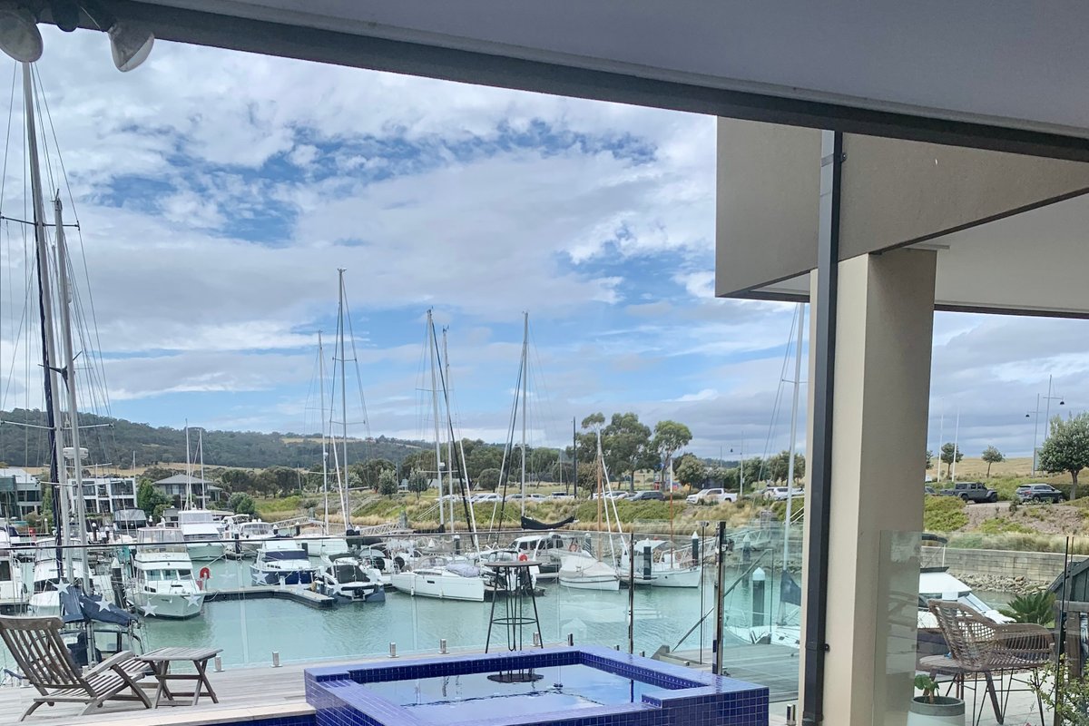 Marina-side Home 4 BDRM Sleeps 9 Pool/Spa