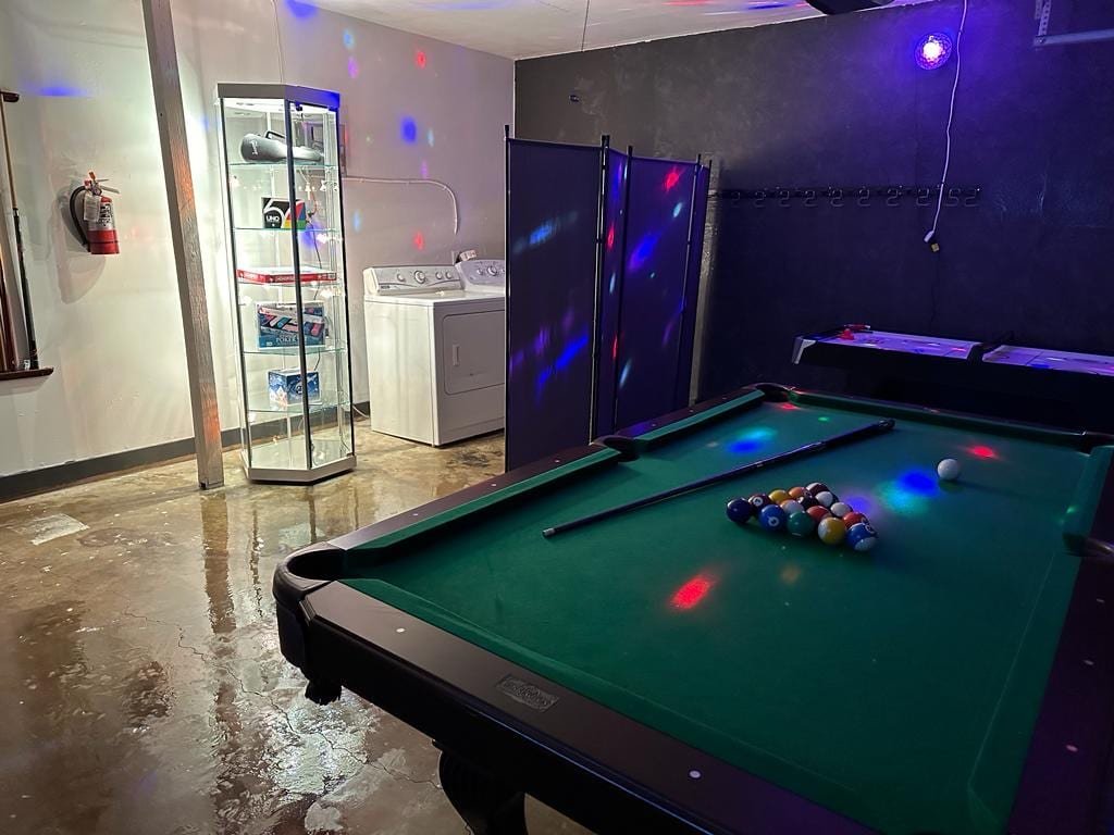 Cozy home close to AT&T stadium gallery image 3