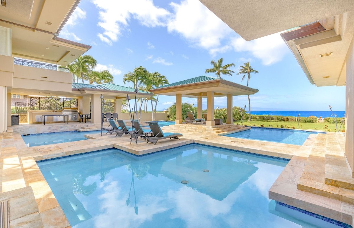 Kaanapali Beachfront Estate