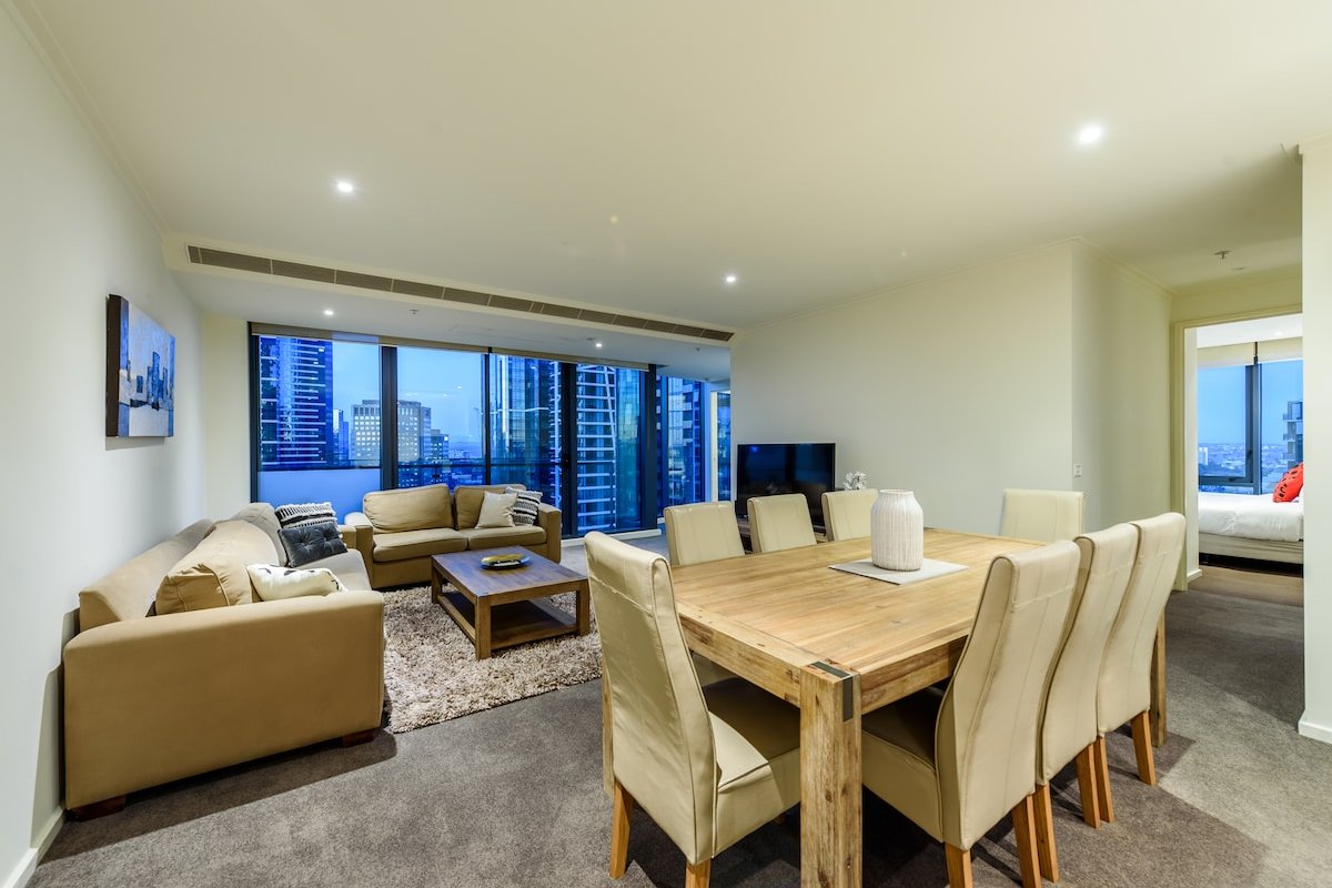 Exclusive Stays – SouthbankONE IV gallery image 3