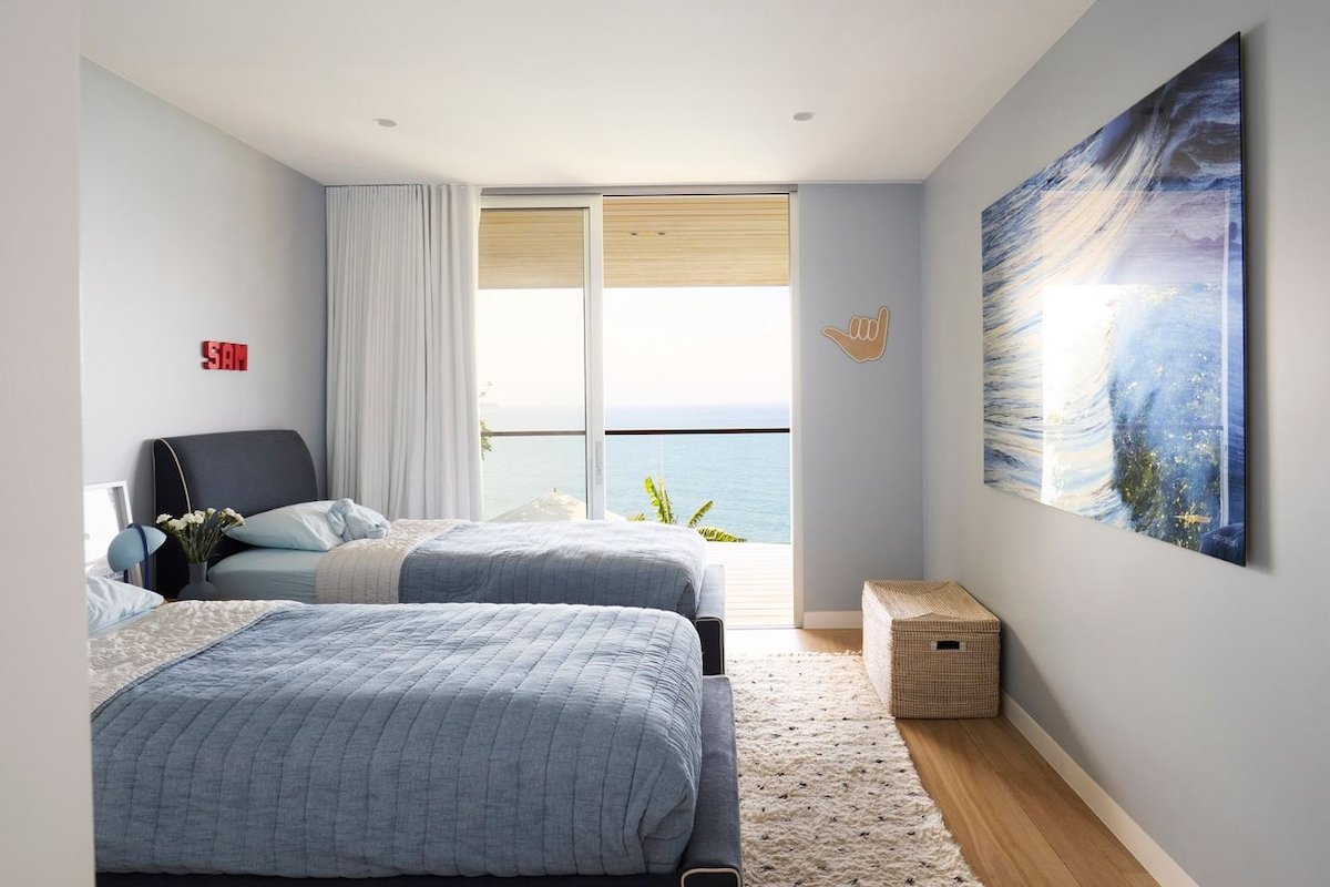 Infinity, Palm Beach gallery image 4