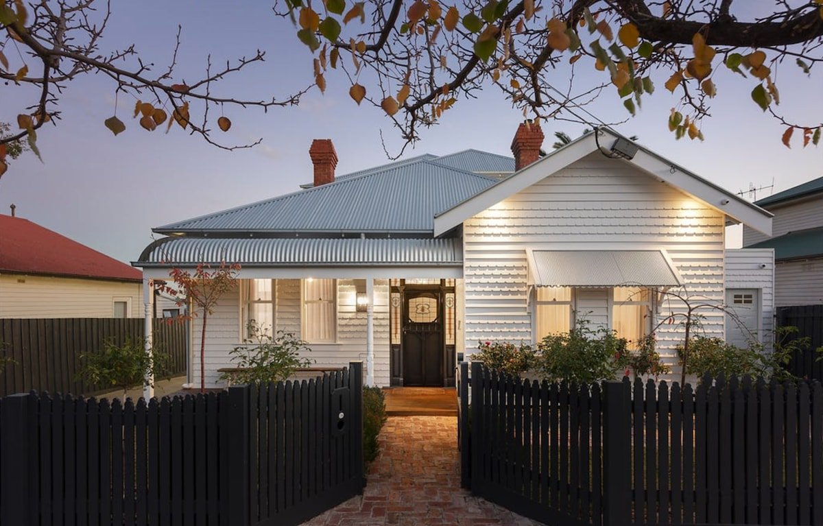 Resort Style living in Melbourne’s Inner North gallery image 4