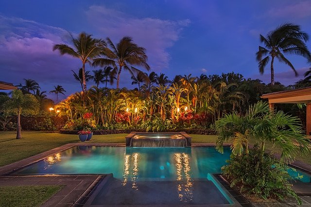 5 Bdrm Home with Amazing Pool, Great for Families! gallery image 3