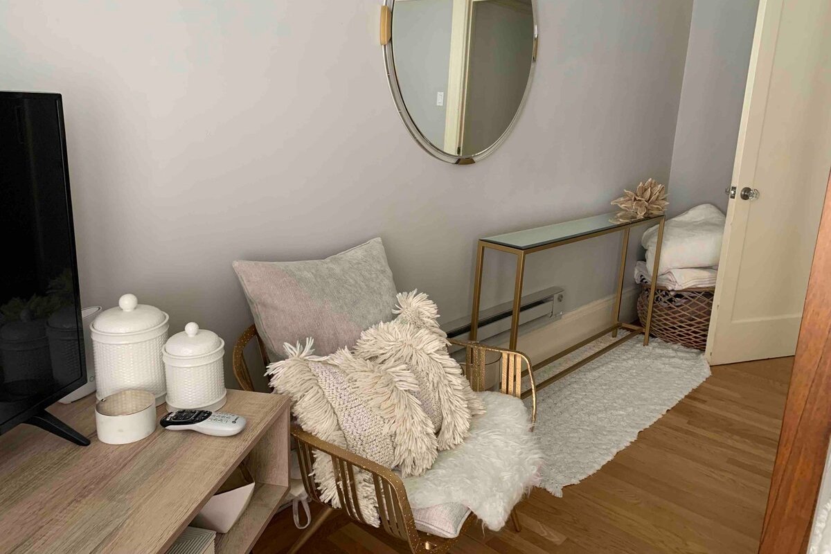 Charming Home in Pacific Heights gallery image 4