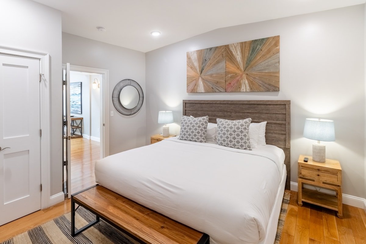 Spacious Top Floor Apartment, St. Mary Church View gallery image 3