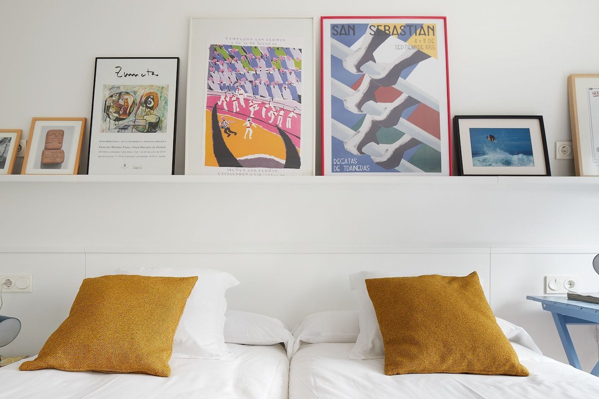 Gorgeous New Apartment 100 Meters From The Beach gallery image 5