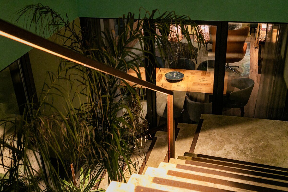 The Villa, the Garden & Charm. gallery image 4