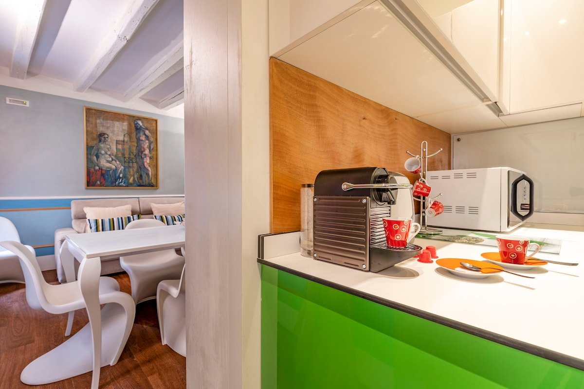 Ca’ dei Zoti 1 _ San Marco with luggage room gallery image 5