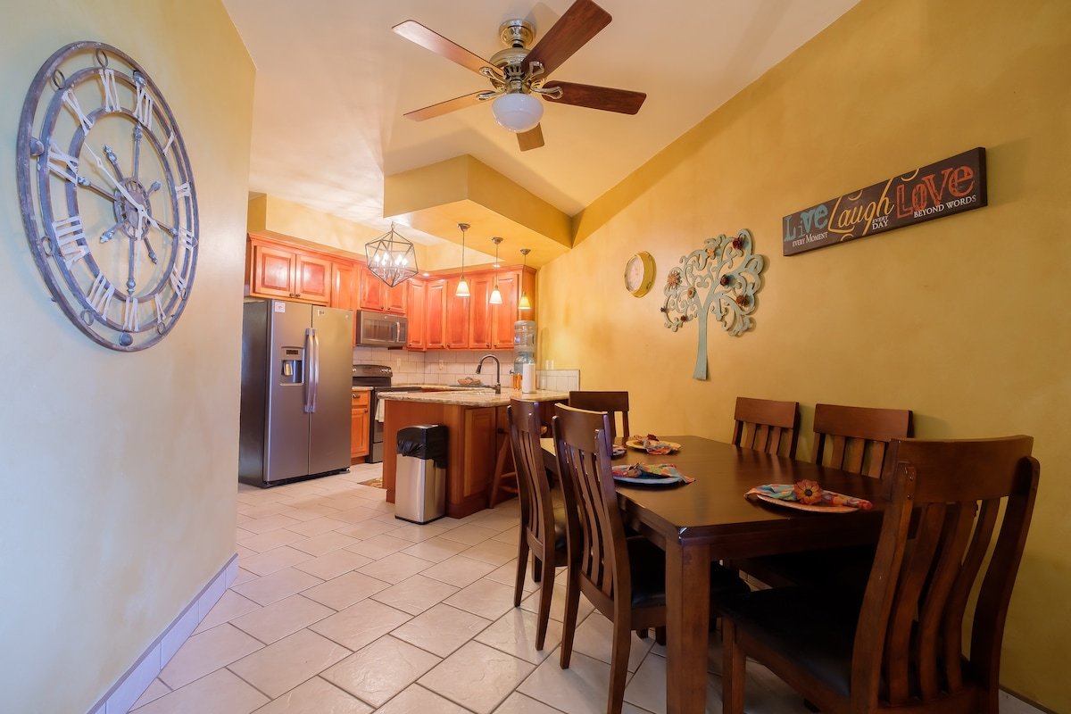 Bermuda Palms #1 -Oceanfront condo with pool 2/2 gallery image 4