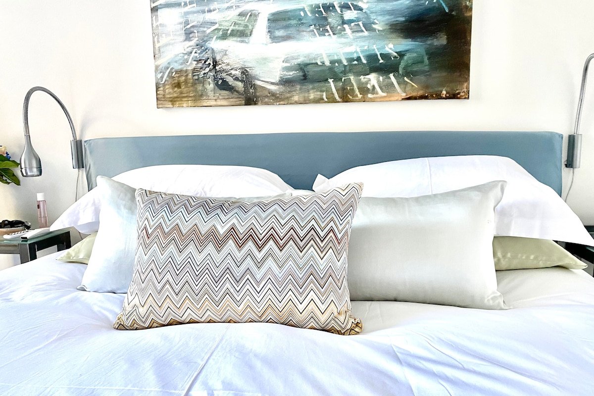 Spacious,Luxury Holiday Home in Historic Center. gallery image 2