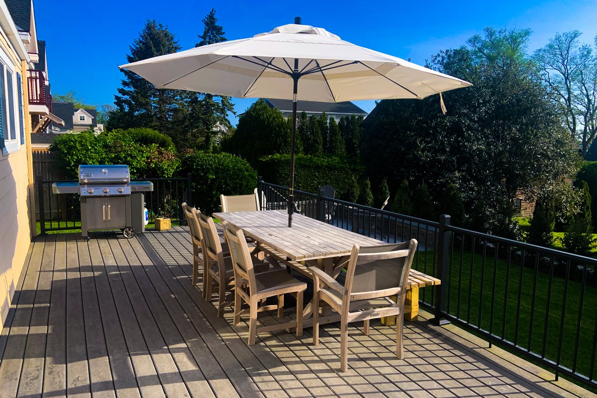 Easton’s Point walk to beaches!