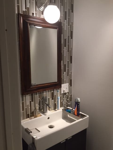 Boston – 3 Bedrooms Patio Full-Kitchen gallery image 3