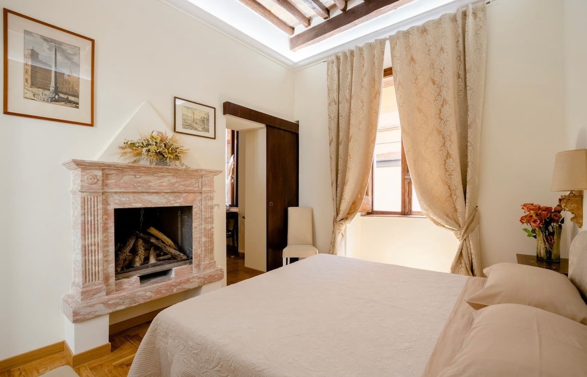 Bernini Palace Apartment gallery image 2