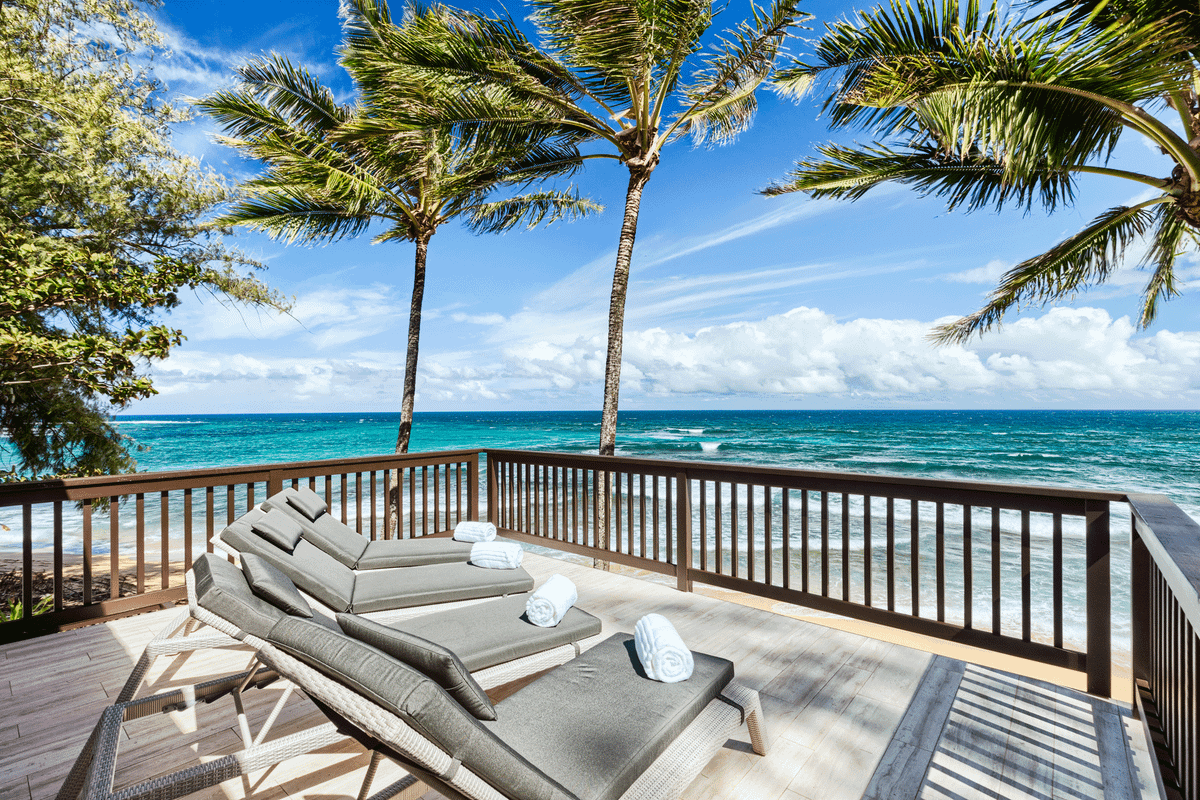 Haena Beach House: Luxe Beachfront Amazing Views