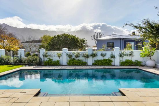 Villa Urmarah Photo 4