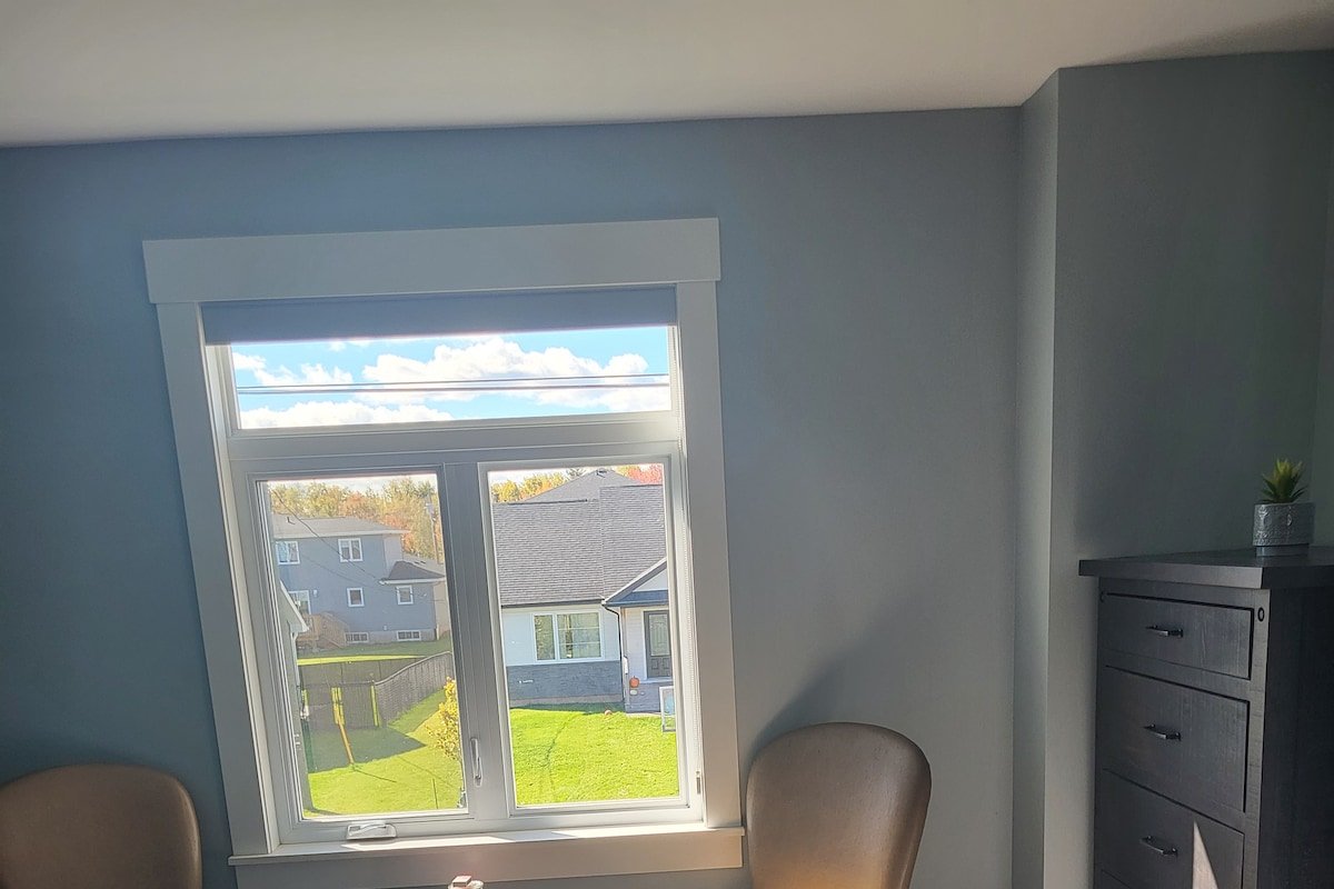 Whole Upstairs w. Sauna, Hot Tub gallery image 3