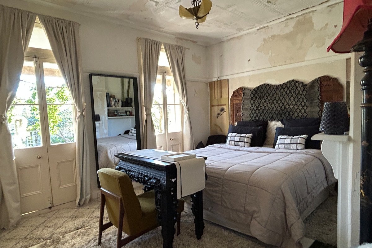 Designer 2 Storey Terrace near Inner City Harbour gallery image 4