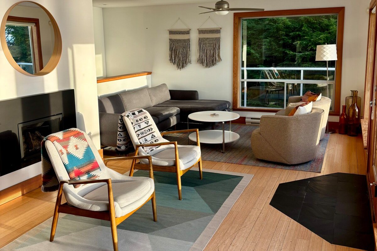 Exclusive Oceanfront 4-bedroom w/ incredible views gallery image 5