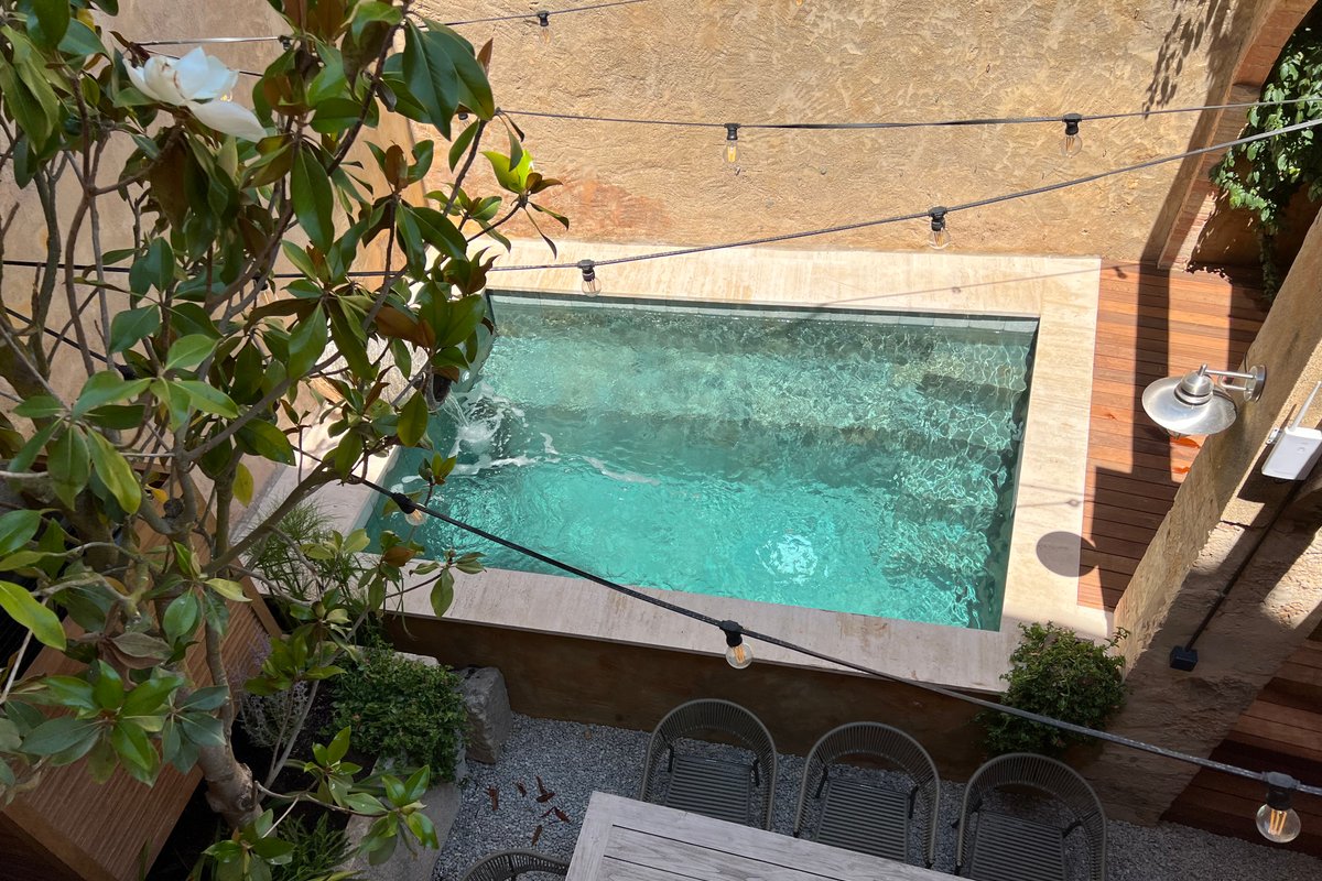 Can Met Mosso, Pool & Terrace