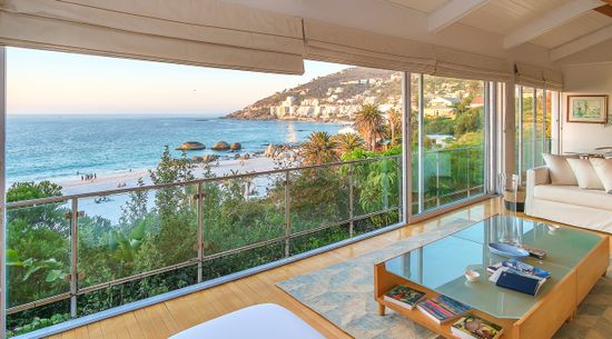 Photo 2 of Clifton Ocean Villa accommodation in Clifton, Cape Town with 5 bedrooms and 4 bathrooms