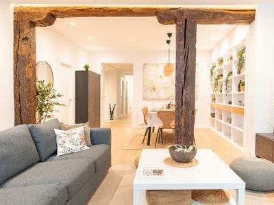 OT Residence: 5 bed / 4 bath (190sqm) in Old Town