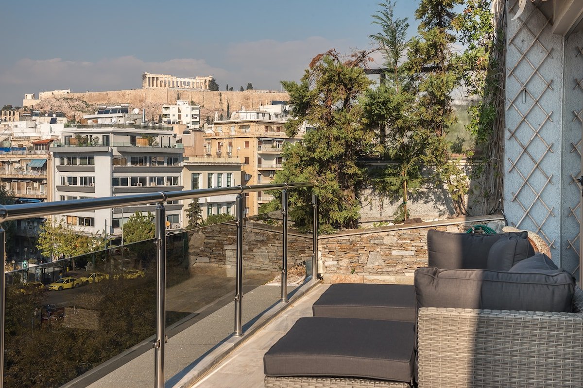 The Architron Luxury Penthouse gallery image 5