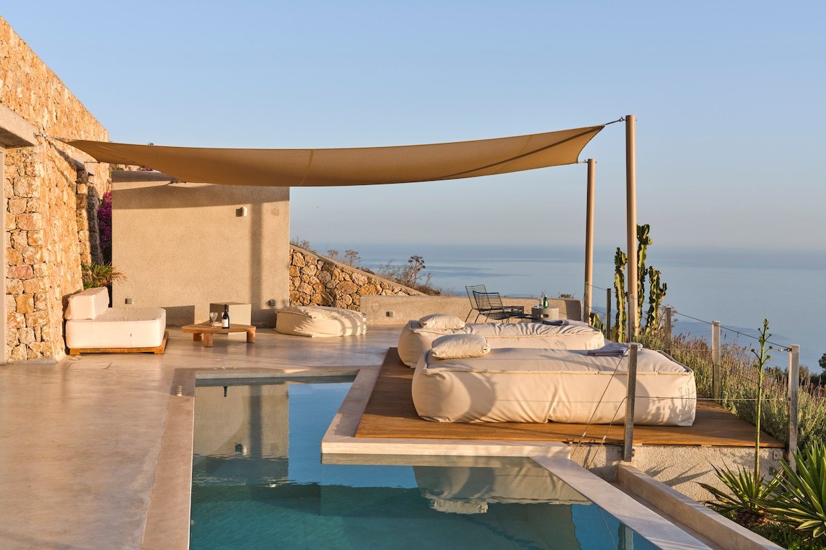 Summit Villa at Santorini Heights