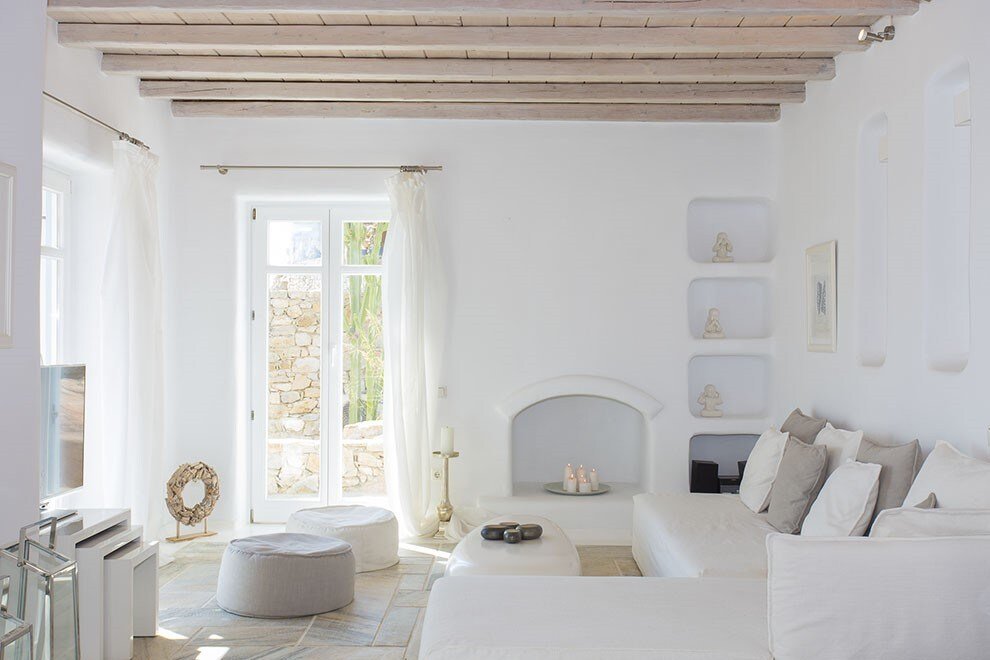 Private Heated Pool • BBQ • Villa Ammonite gallery image 5