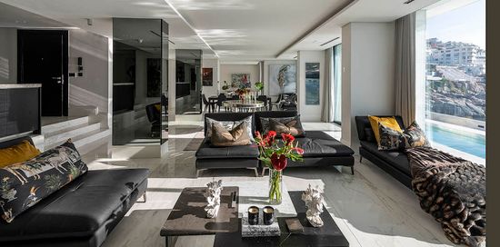 Photo 4 of Aurum 101 accommodation in Bantry Bay, Cape Town with 3 bedrooms and 4 bathrooms