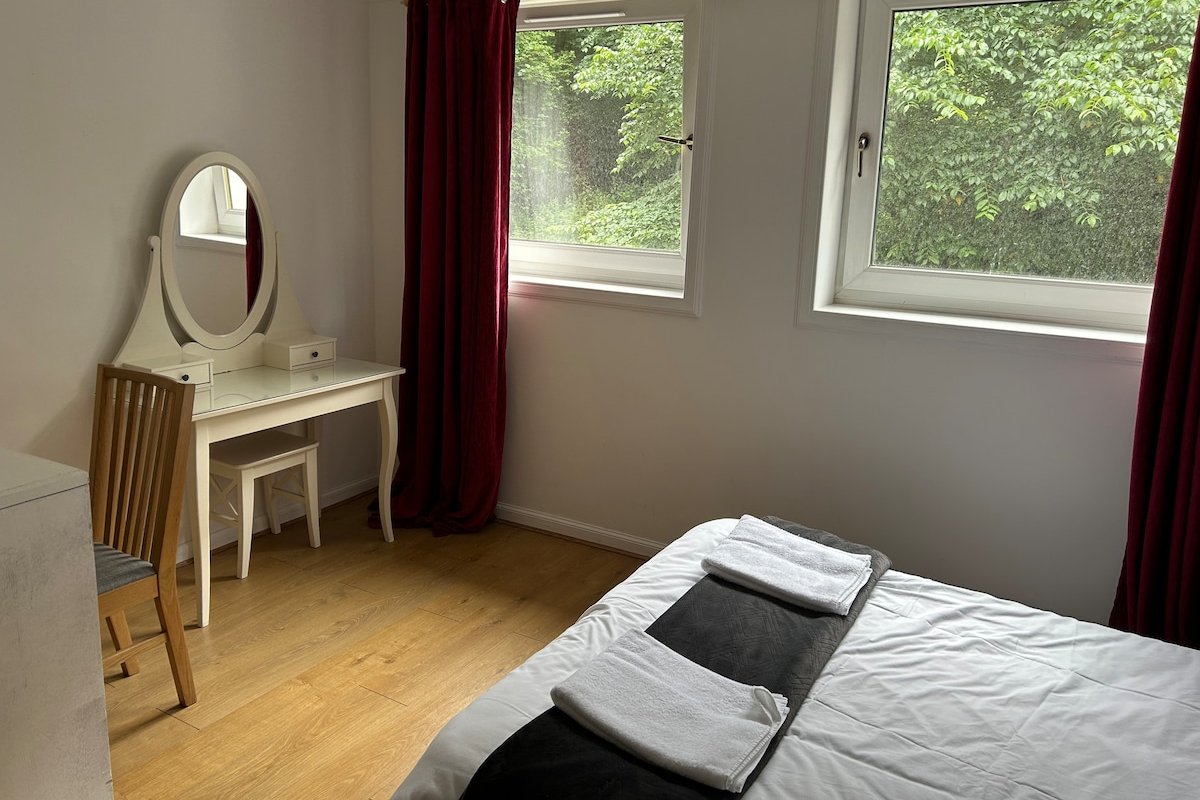 Edinburgh Playhouse Cheerful 4 bedroom house gallery image 3