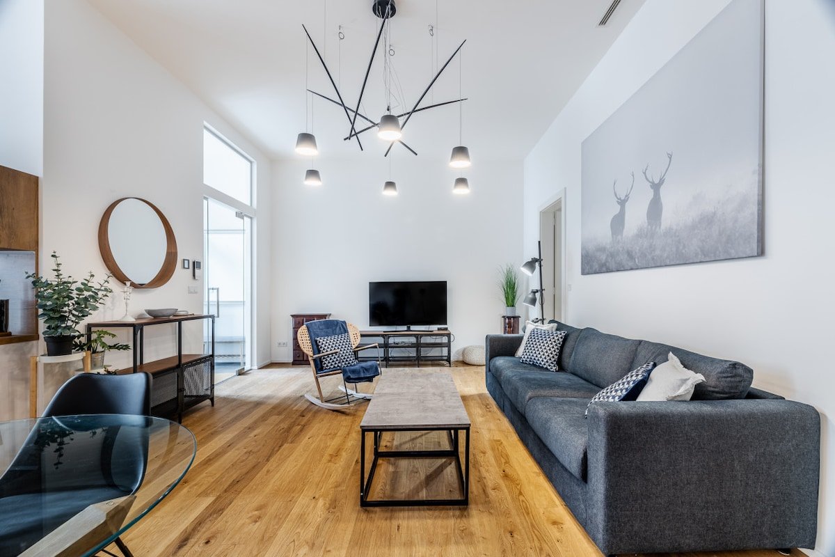 Elegant 2-bedroom apartment in the Prague centre gallery image 2