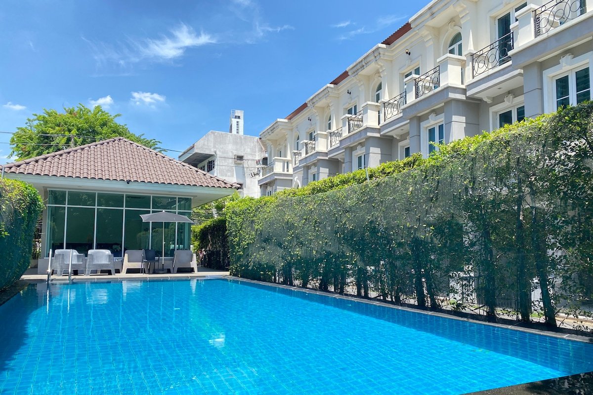 PerFectHome3B2.5B/pool/QSNCC/BTS gallery image 2