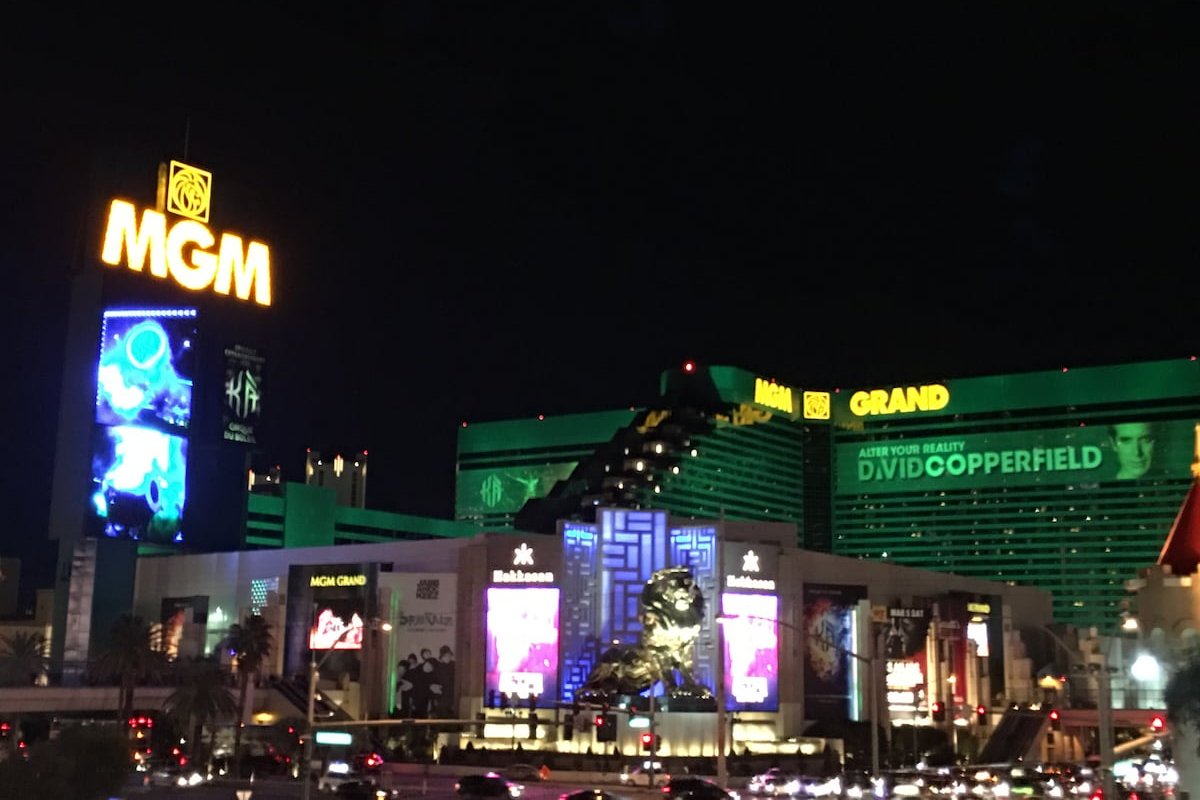 MGM Signature 2BR2BA PH Strip view No Resort Fee gallery image 3