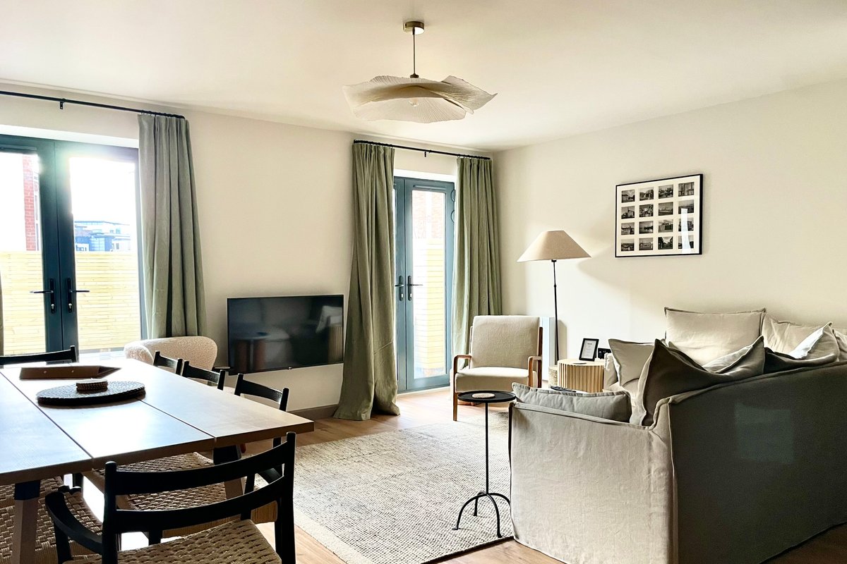 Midland Suites- Apartment 1