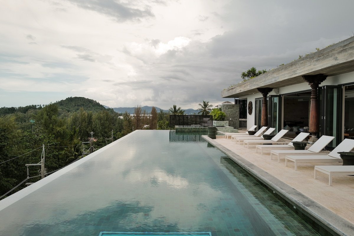 Maya Anda Villa gallery image 2