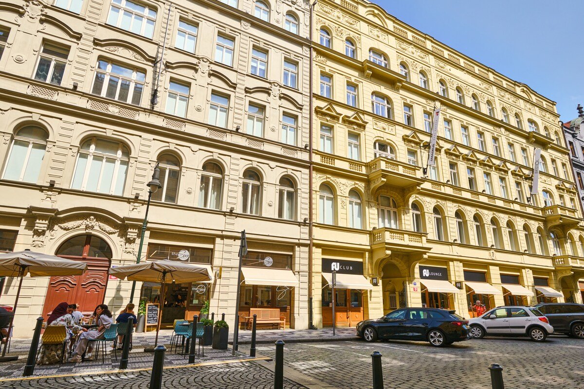 Bright Old Town 3-bedroom Apartment (6G) gallery image 5