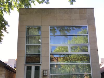 Bucktown Home – Great Location!