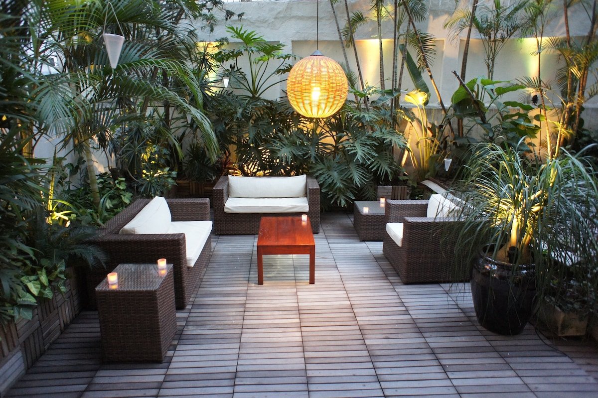 Big green terrace in Copacabana ! gallery image 2