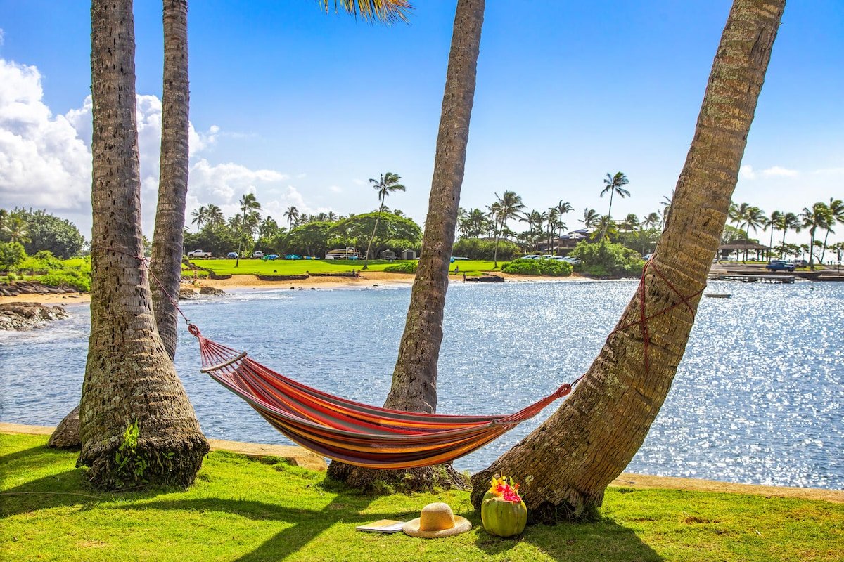 Kauai Bay House, Ocean Front, AC gallery image 3