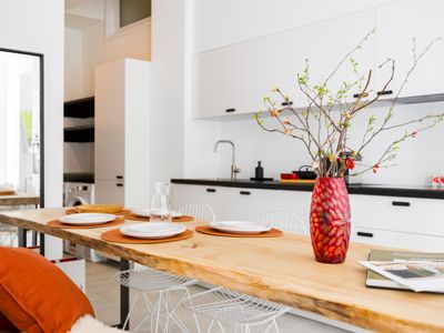 Vibrant City Center! 3BR Home w/ Private Balcony