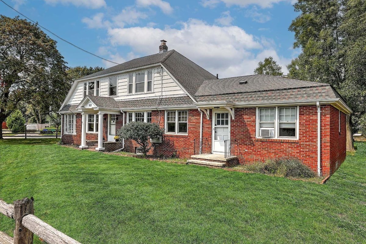 Home4the Holidays|Spacious|Comfort|Airport|Lg Grps gallery image 2