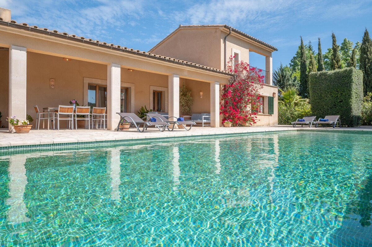 Can Mares gallery image 3