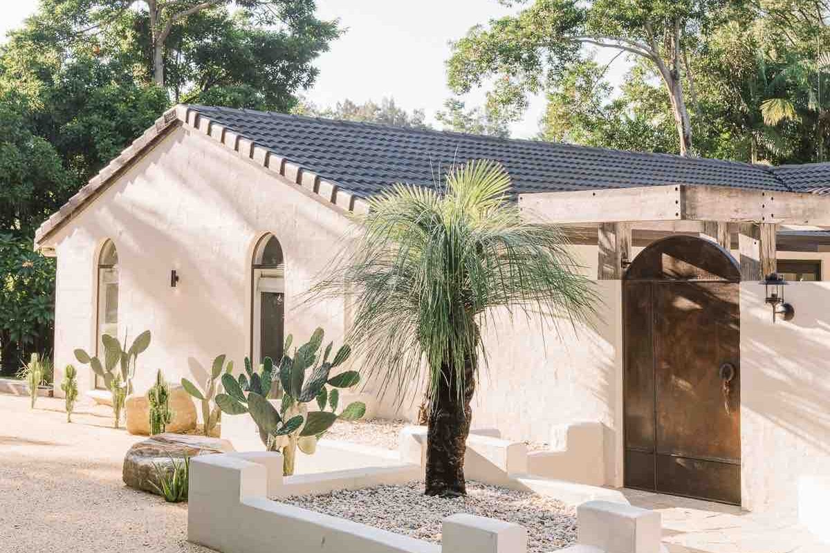 Two Acres Home gallery image 4