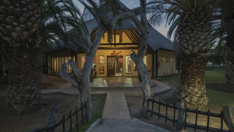 Tautona Restaurant - A la carte Restaurant - Breakfast, Lunch and Dinner