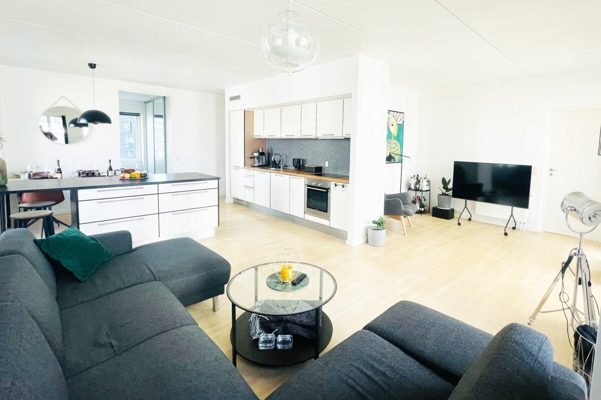 Design 3-bedroom 103m2 flat by Bella Center gallery image 3