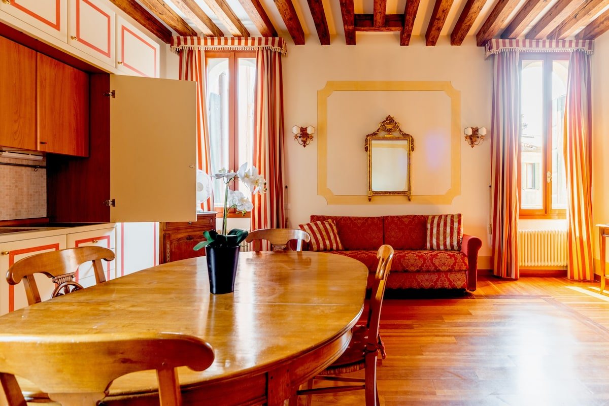 Luxury apartment in Venice St. Mark gallery image 5