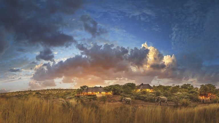 Tuningi Safari Lodge - A panoramic view of Tuningi Safari Lodge