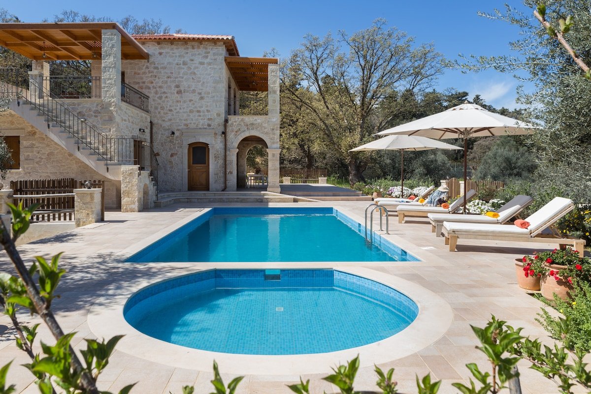 Vederi Estate – Villa Melpomeni gallery image 3