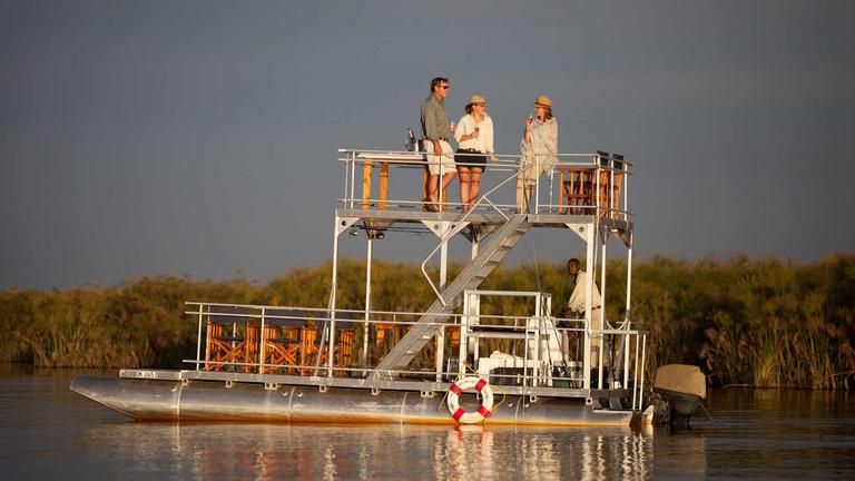 Barge - Enjoy sundowners on the barge on Weboro Lagoon